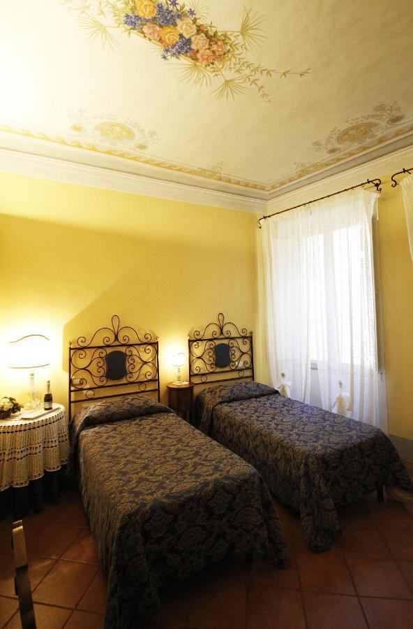 Antica Residenza Cicogna Bed and Breakfast Siena Eksteriør billede
