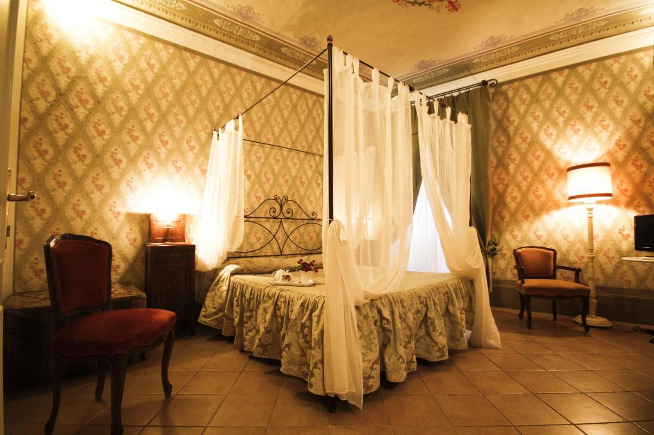 Antica Residenza Cicogna Bed and Breakfast Siena Eksteriør billede